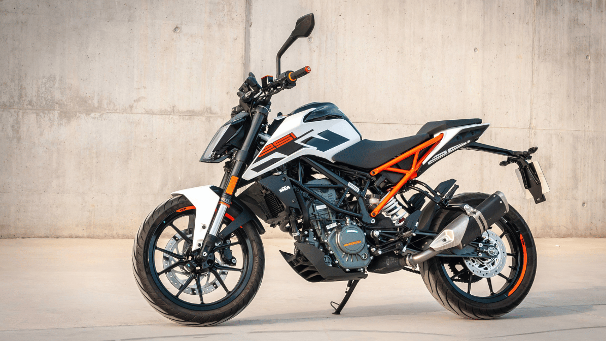 Rengøring af motorcykel på din adresse - cleanfoss.dk